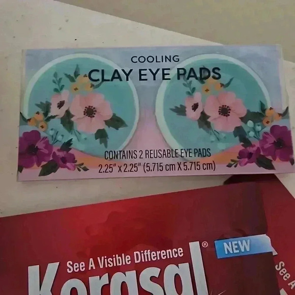 Eye and foot masks - Picture 5 of 7